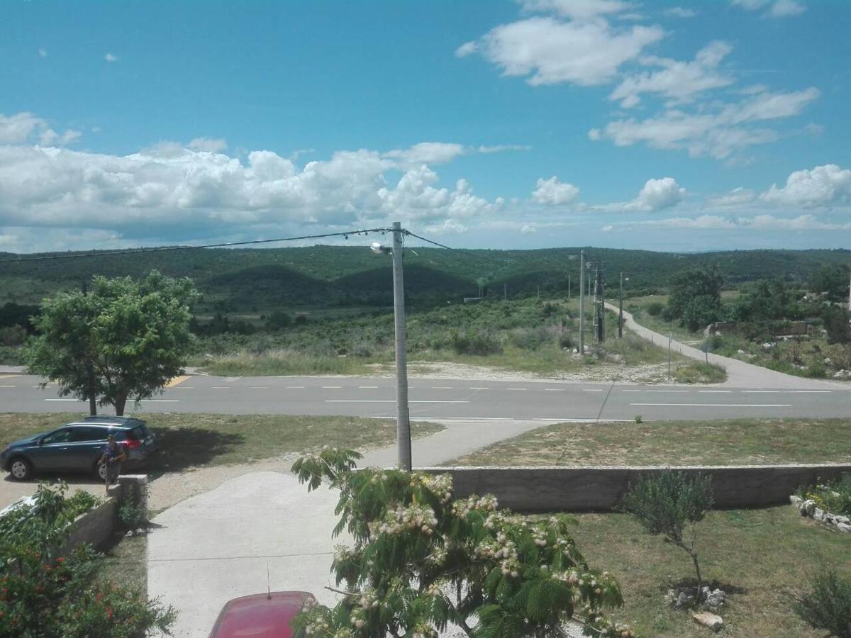 Apartman Vuleta Ražanac Exterior foto